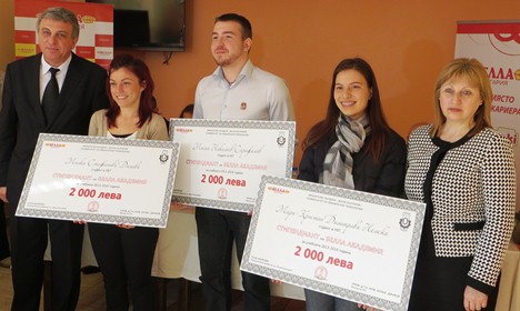 BELLA Academy Presented the First Scholarships in Food Industry